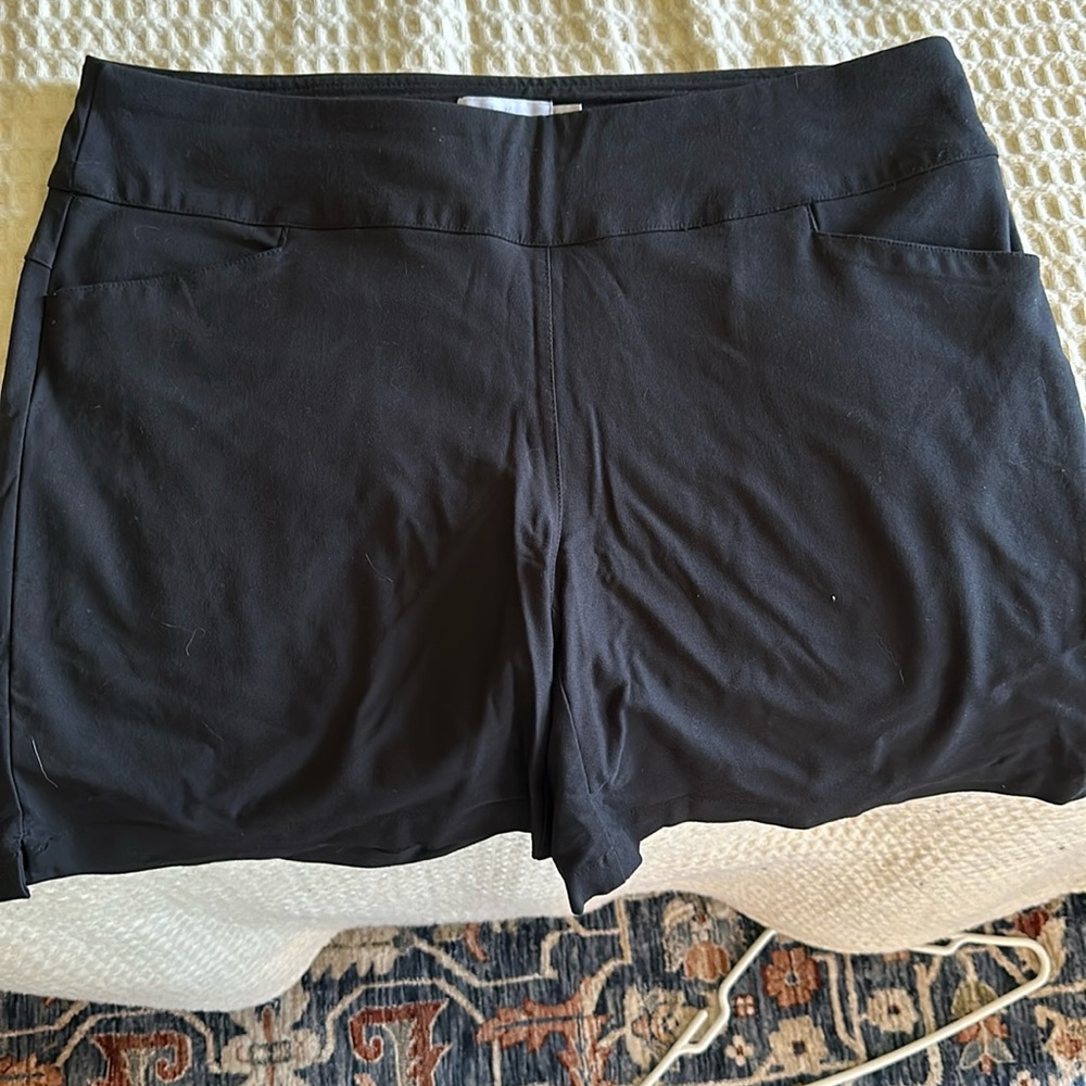 Lady Hagan golf short